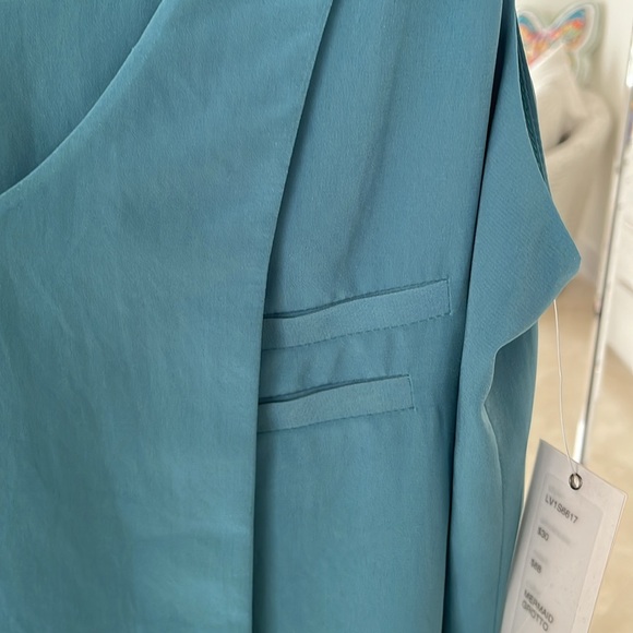 NWT TEAL SLEEVELESS TOP - Picture 2 of 6